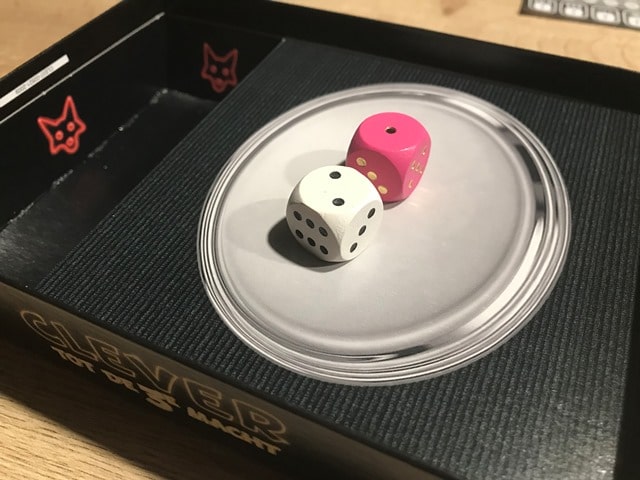 Clever tot de 3e Macht: Afgelegde Dobbelstenen